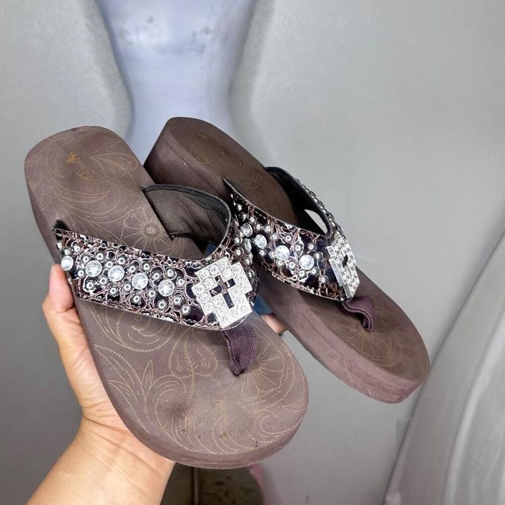 Montana Women's Brown and Silver Sandals